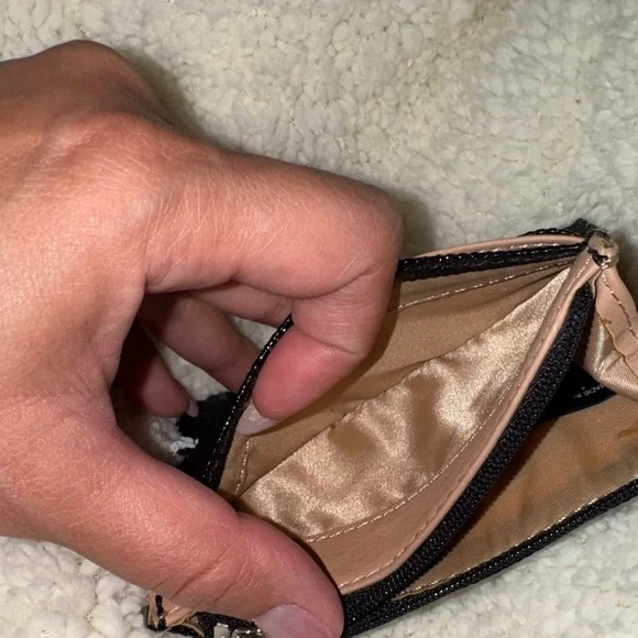 GUESS- Black and Tan Women's Card Holder - Picture 16 of 17